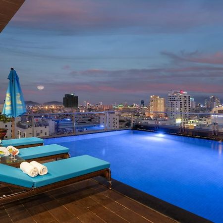 Sana Da Nang Beach Hotel Екстериор снимка